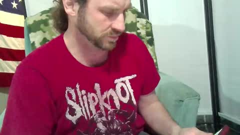 Snapshot of rwb1982 chatting on 01/11/26, 04:28 rwb1982 online show from 01/11/26, 04:28