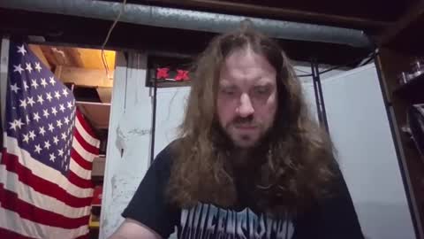 Snapshot of rwb1982 chatting on 04/05/26, 02:25 rwb1982 online show from 04/05/26, 02:25