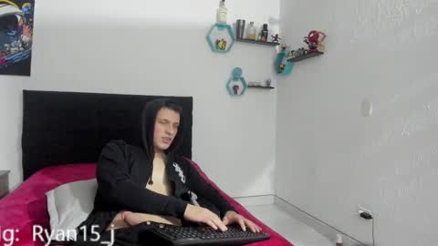 Ryan 15 online show from 03/10/25, 11:42