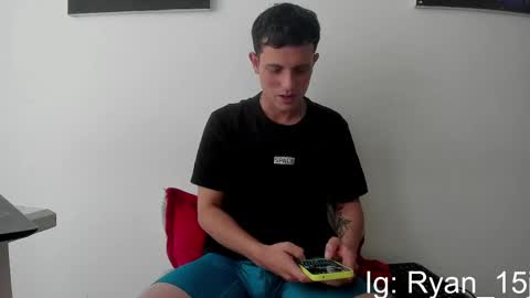 Snapshot of ryan15_ chatting on 05/17/26, 12:23 Ryan 15 online show from 05/17/26, 12:23