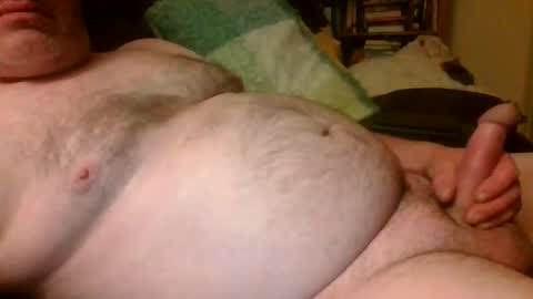 Snapshot of ryan5711 chatting on 10/04/25, 12:52 ryan5711 online show from 10/04/25, 12:52