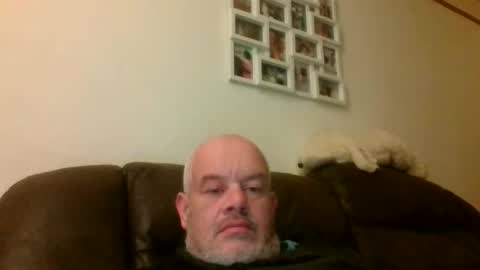 Snapshot of ryan5711 chatting on 04/17/26, 09:18 ryan5711 online show from 04/17/26, 09:18
