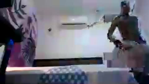 Snapshot of ryan_chocolate_horny chatting on 07/04/26, 07:53 Javier online show from 07/04/26, 07:53