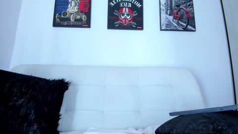 Ryan  online show from 12/03/24, 09:33