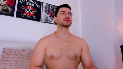 Ryan  online show from 12/14/25, 02:44