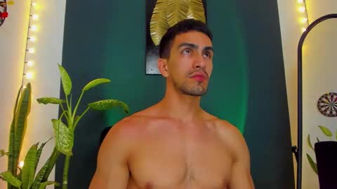 Ryan independent model online show from 09/12/25, 02:44