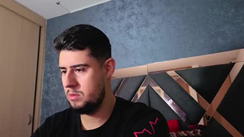 R Y A N online show from 12/18/25, 09:59