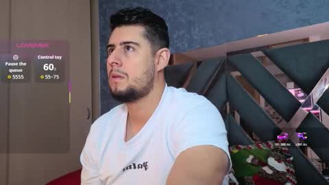 R Y A N online show from 12/22/25, 11:07