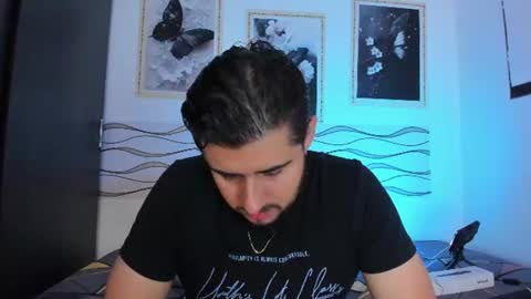 Snapshot of ryan_evannss_ chatting on 07/04/26, 12:22 Ryan Evannss online show from 07/04/26, 12:22