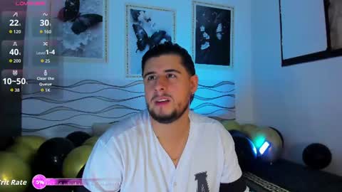 Snapshot of ryan_evannss_ chatting on 07/12/26, 03:41 Ryan Evannss online show from 07/12/26, 03:41