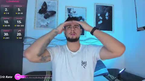 Snapshot of ryan_evannss_ chatting on 07/31/26, 12:37 Ryan Evannss online show from 07/31/26, 12:37