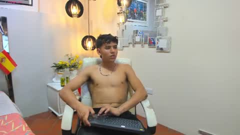 Snapshot of ryan_grayx chatting on 07/10/26, 03:55 RYAN online show from 07/10/26, 03:55