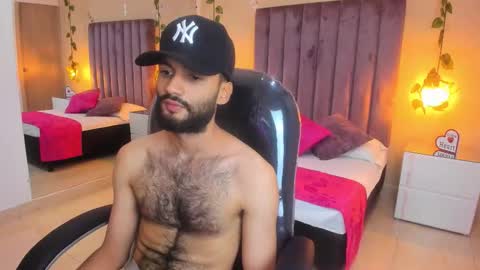 ryan_jackson_ online show from 10/31/25, 04:02