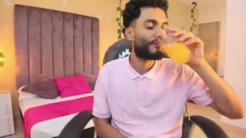 ryan_jackson_ online show from 11/23/25, 05:07