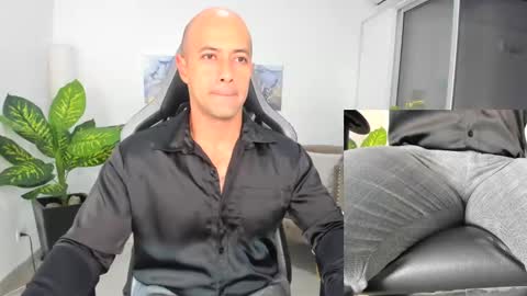 ryan_master_ online show from 01/07/25, 09:07