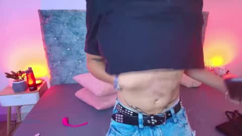 R Y A N   ON   F I R E online show from 04/18/26, 01:26