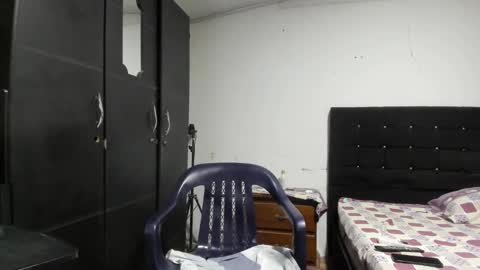 ryan_xc1 online show from 03/08/26, 02:04