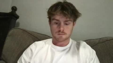 ryanhung_57 online show from 11/19/25, 03:17