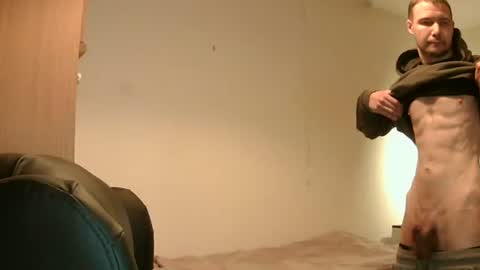 Snapshot of ryder93x chatting on 09/13/25, 06:57 Ryder93 online show from 09/13/25, 06:57