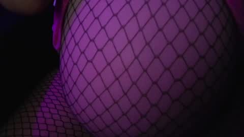 SINGLE WIDOWED MOM online show from 06/12/26, 06:01