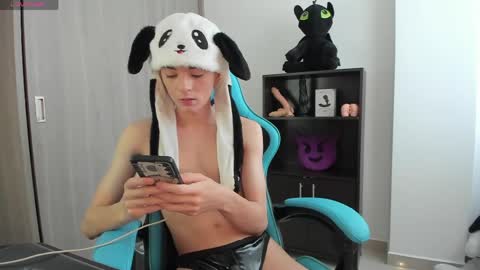 RYO BLEU online show from 05/21/26, 08:38