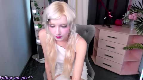 Ryoba Like and subscribe to help make the rating better  and I will doing a grait show for u online show from 11/21/25, 09:30