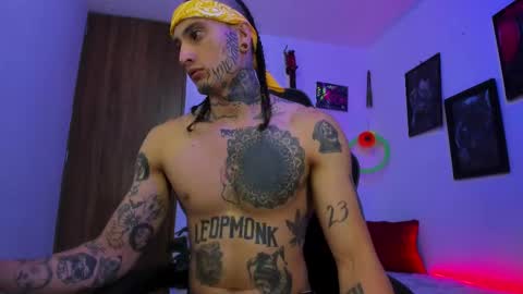 Snapshot of ryuk_it chatting on 02/22/25, 12:29 leopmonk help me reach 100 thumbs up online show from 02/22/25, 12:29