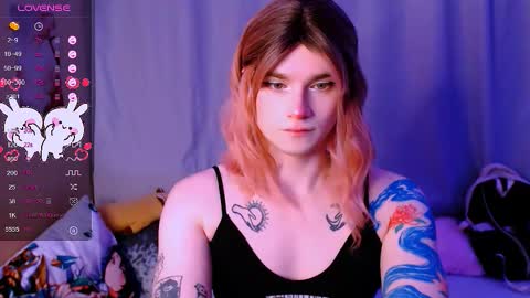  Alice  online show from 12/14/25, 06:08