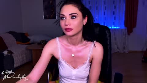 Snapshot of s3r3ndipity chatting on 02/05/25, 03:55 Y      online show from 02/05/25, 03:55