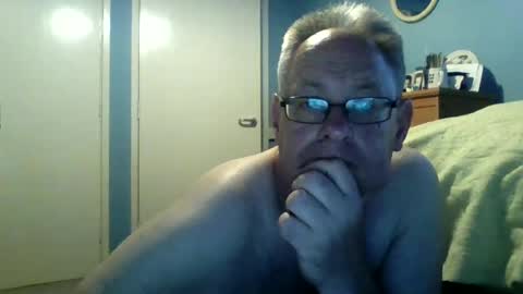 Snapshot of s536sny18 chatting on 07/05/26, 04:03 s536sny18 online show from 07/05/26, 04:03
