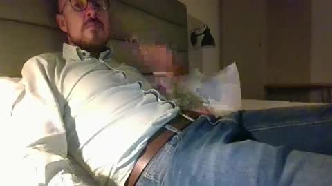 Snapshot of s_i_q chatting on 09/30/25, 06:02 s_i_q online show from 09/30/25, 06:02