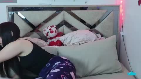 Snapshot of saabrina__ chatting on 06/29/26, 03:24 Bri online show from 06/29/26, 03:24