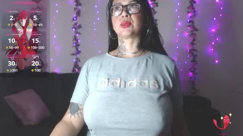 saalomee 1 online show from 01/13/26, 12:49