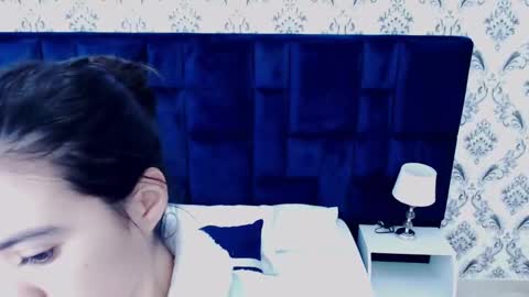 Snapshot of saara_brown chatting on 03/03/25, 12:16 Saara Brown online show from 03/03/25, 12:16
