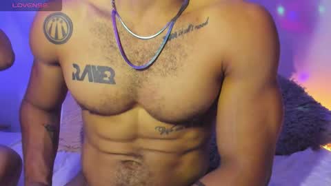 Snapshot of saarawiilson chatting on 12/24/24, 11:28 SARA WILSON online show from 12/24/24, 11:28