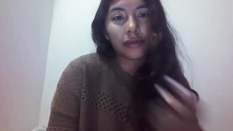 Snapshot of saavaghechick chatting on 03/04/25, 01:45 Jeane online show from 03/04/25, 01:45