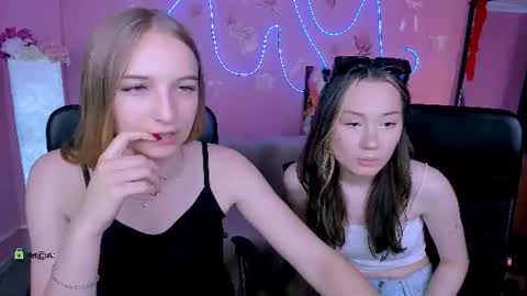 Snapshot of sabina_wul chatting on 06/25/26, 12:09 Sabina online show from 06/25/26, 12:09