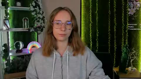 Snapshot of sabina_wul chatting on 07/19/26, 07:17 Sabina online show from 07/19/26, 07:17