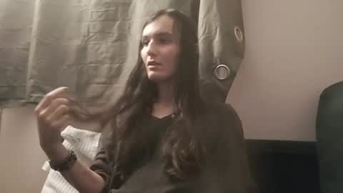 sabinewinters online show from 12/23/25, 04:54