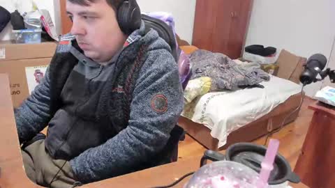 1141323  my Lord Mister Max   moms treasure online show from 12/29/24, 07:00