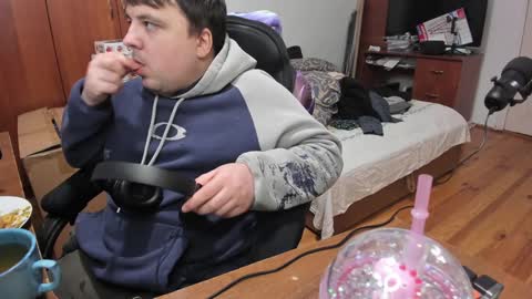 1141323  my Lord Mister Max   moms treasure online show from 01/05/25, 03:32