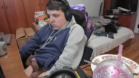 1141323  my Lord Mister Max   moms treasure online show from 01/06/25, 05:41