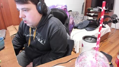 1141323  my Lord Mister Max   moms treasure online show from 01/08/25, 05:59