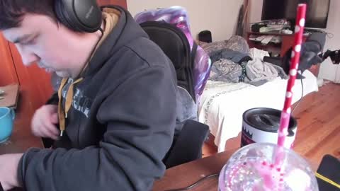 1141323  my Lord Mister Max   moms treasure online show from 01/09/25, 11:47