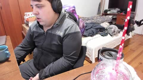 1141323  my Lord Mister Max   moms treasure online show from 01/12/25, 03:28