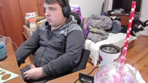 1141323  my Lord Mister Max   moms treasure online show from 01/13/25, 07:00