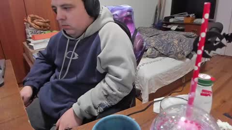 1141323  my Lord Mister Max   moms treasure online show from 01/18/25, 06:03