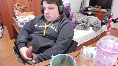 1141323  my Lord Mister Max   moms treasure online show from 01/21/25, 12:29