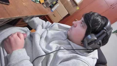 1141323  my Lord Mister Max   moms treasure online show from 03/25/26, 04:29