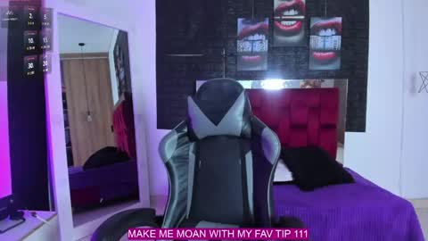 Sabrina Sc online show from 04/11/26, 02:10